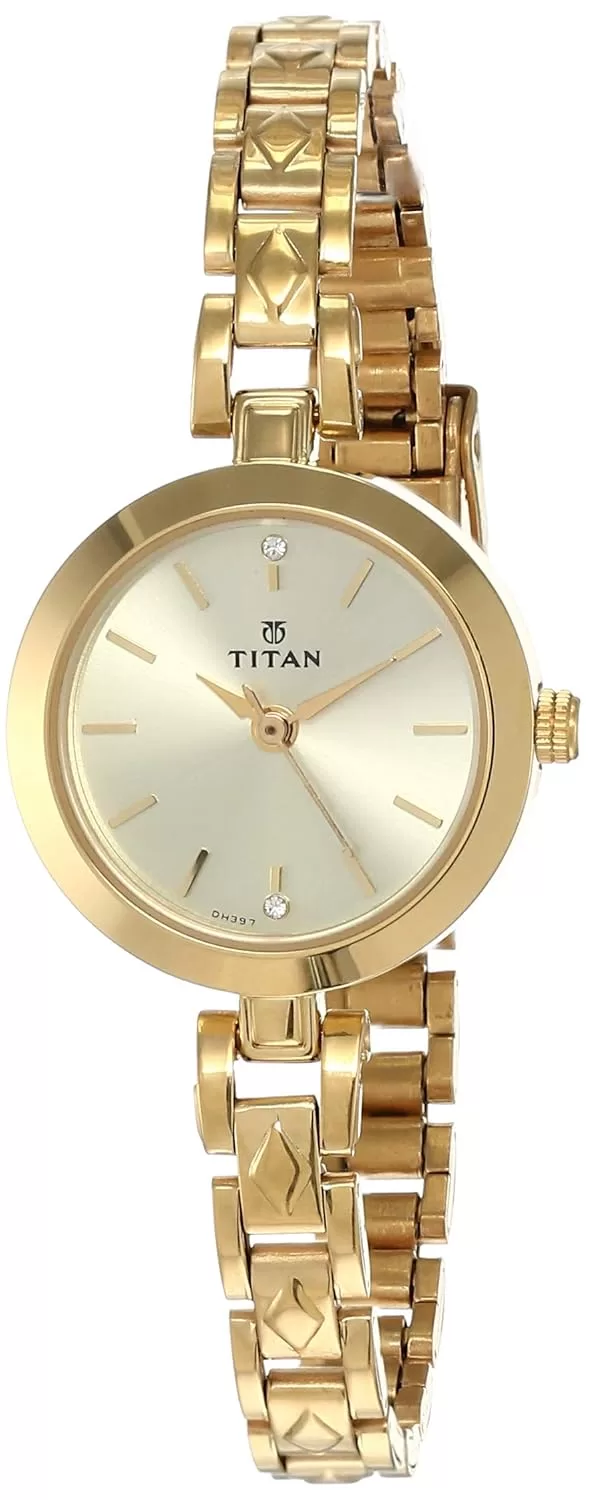 Titan Karishma Metal Analog Champagne Dial Women’s Watch -Nm2598Ym01 / Nl2598Ym01/Nm2598Ym01, Gold