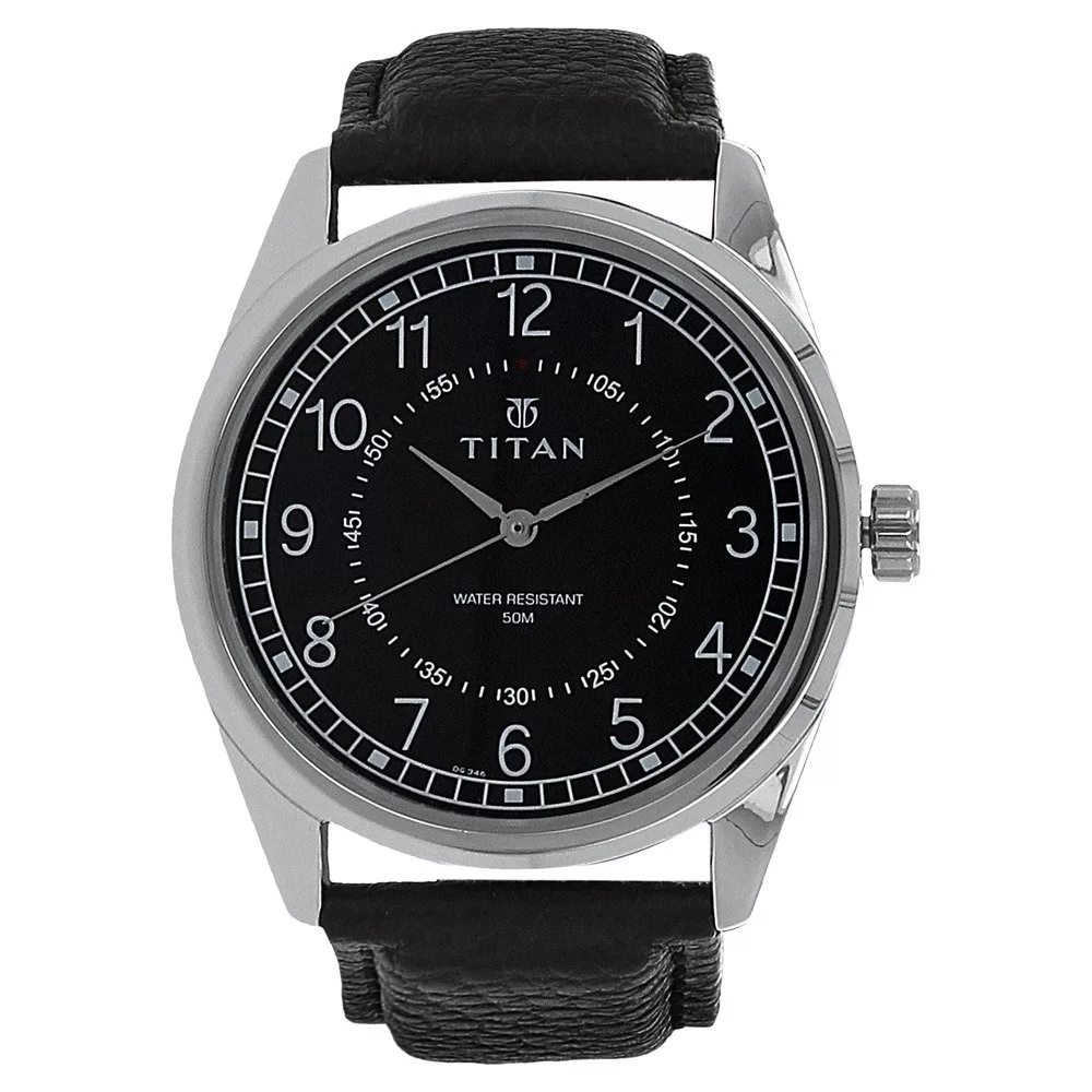 Titan Men’s Strap Watch (Black)